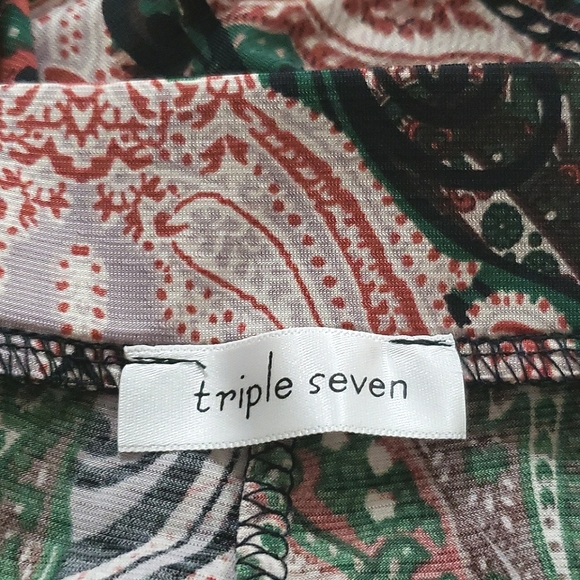 New TRIPLE SEVEN Boho Chic Print Flare Leg Pants in hunter green - Picture 8 of 9